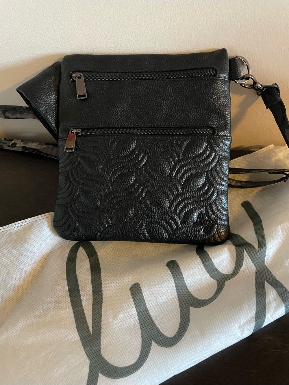 lug Skipper VL Crossbody Bag in Black